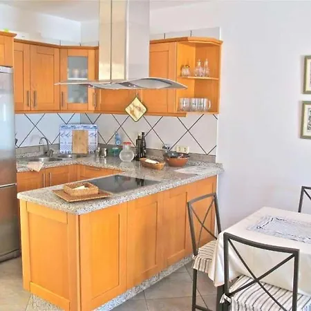 Playa Blanca Sleeps 4 Pool Wifi Апартаменты Коста Бланка